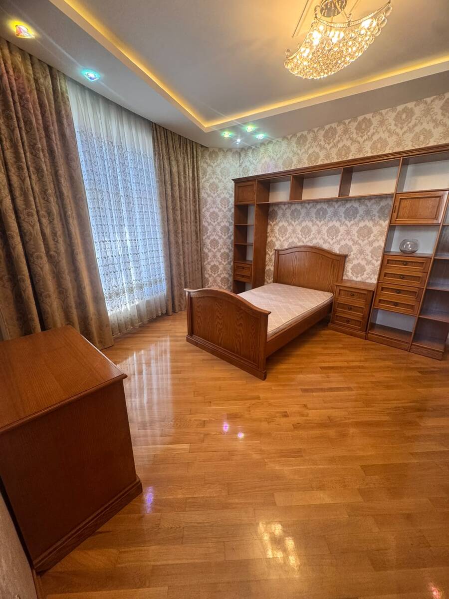İcarəyə verilir 4 otaqlı yeni tikili 215 m² — Mənzil, Bakı (9)