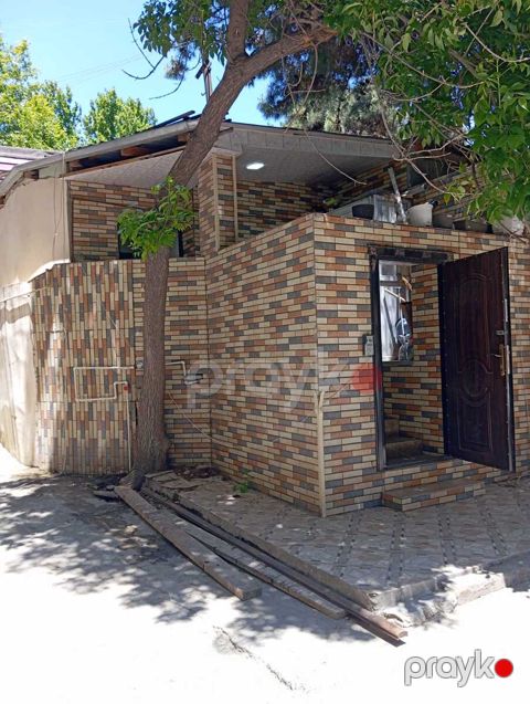 Satılır 3 otaqlı həyət evi/bağ evi 70 m²