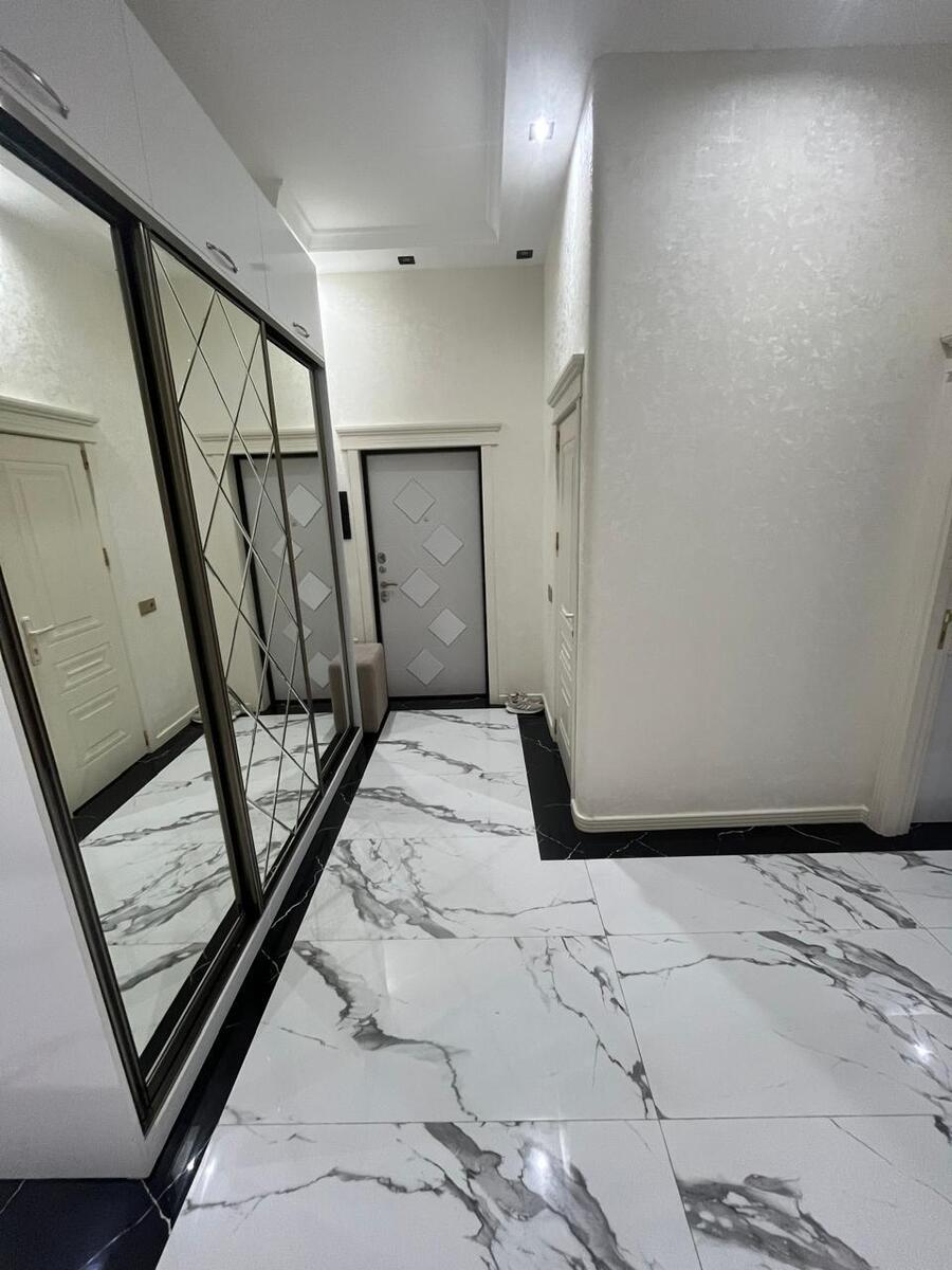 Satılır 4 otaqlı yeni tikili 150 m² — Mənzil, Bakı (12)