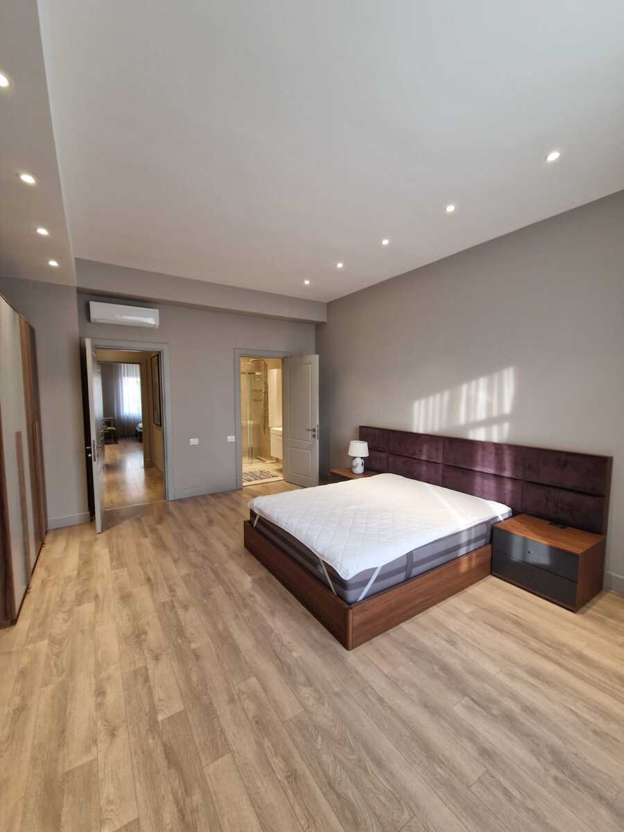 İcarəyə verilir 4 otaqlı yeni tikili 180 m² — Mənzil, Bakı (6)