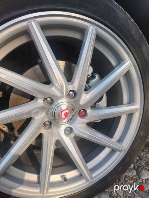 Vossen təkərləri 235/45 R18 — Gəncə