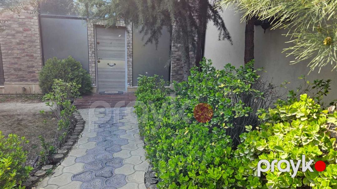 Satılır 4 otaqlı həyət evi/bağ evi 200 m² — Ev, villa, Bakı (6)