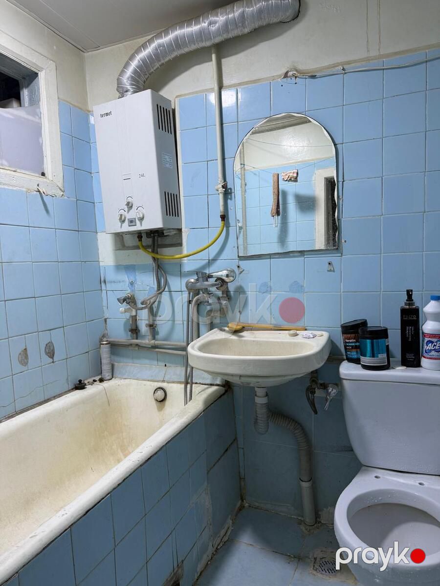 Satılır 1 otaqlı köhnə tikili 31 m² — Mənzil, Bakı (12)