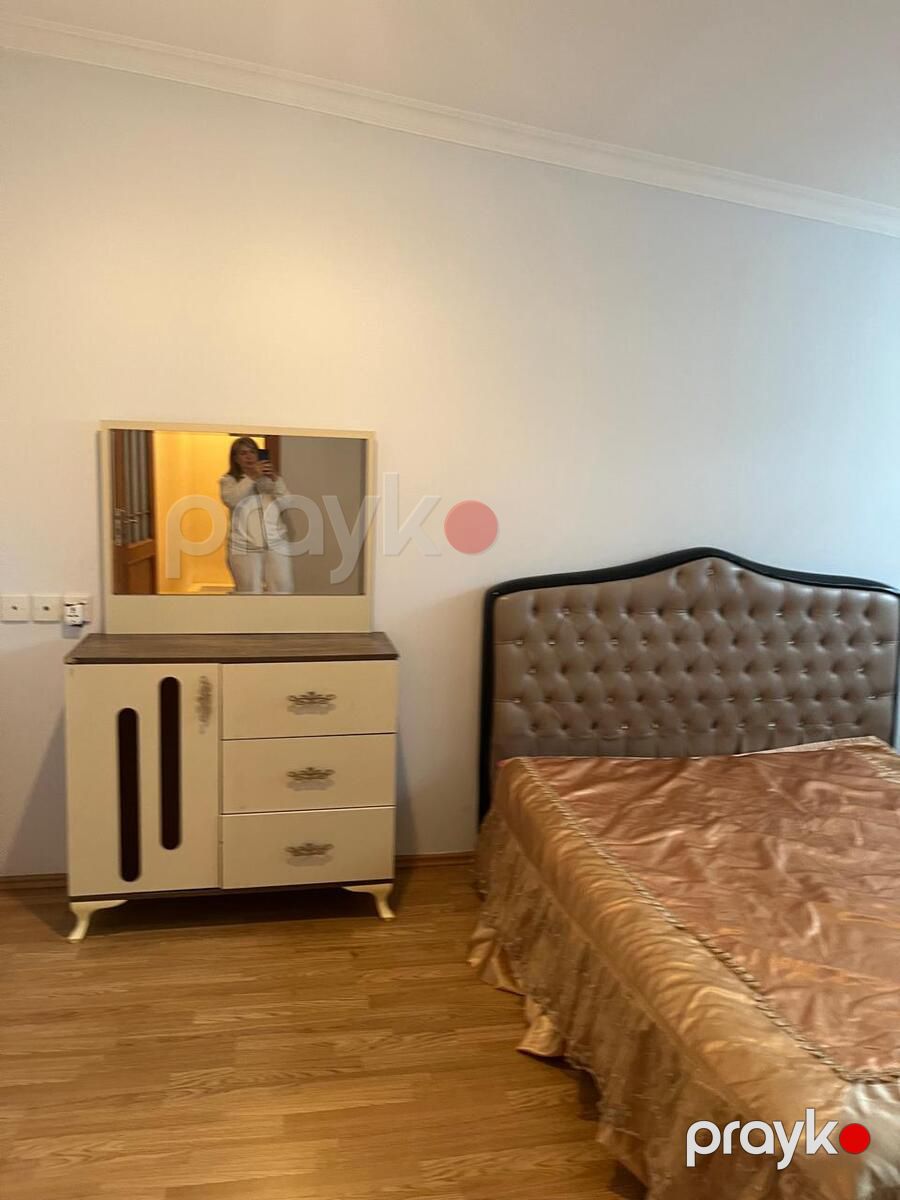 İcarəyə verilir 3 otaqlı köhnə tikili 90 m² — Mənzil, Bakı