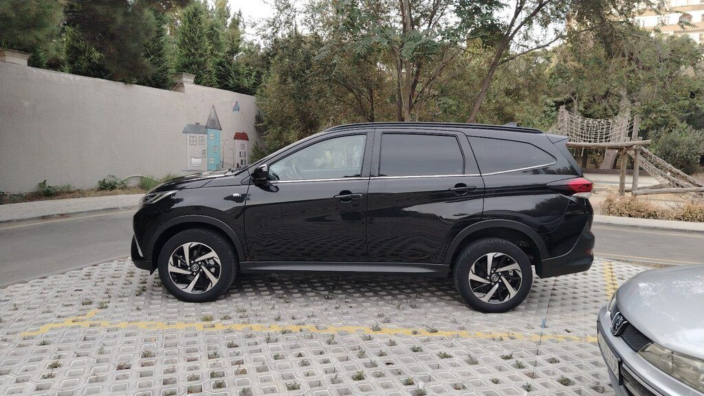 Toyota Rush, 1.5 L, 2021 il, 24 000 km — Avtomobillər, Bakı (9)