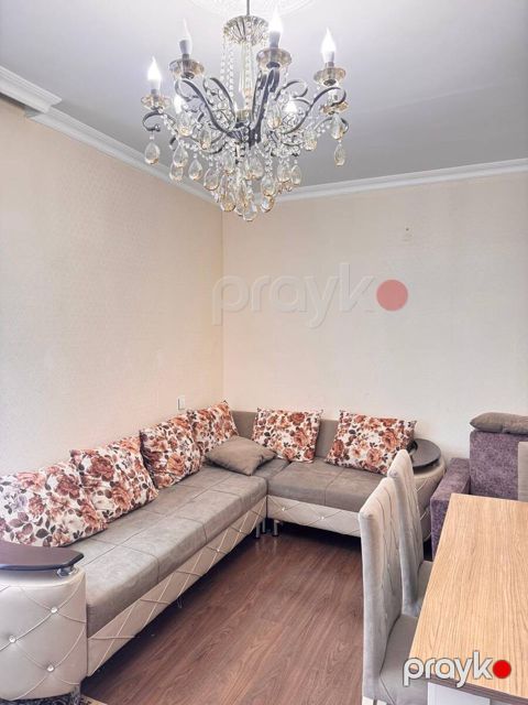 İcarəyə verilir 3 otaqlı köhnə tikili 75 m²
