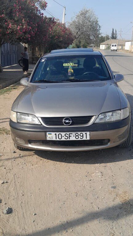 Opel Vectra, 2.0 L, 1996 il, 300 000 km — Bakı