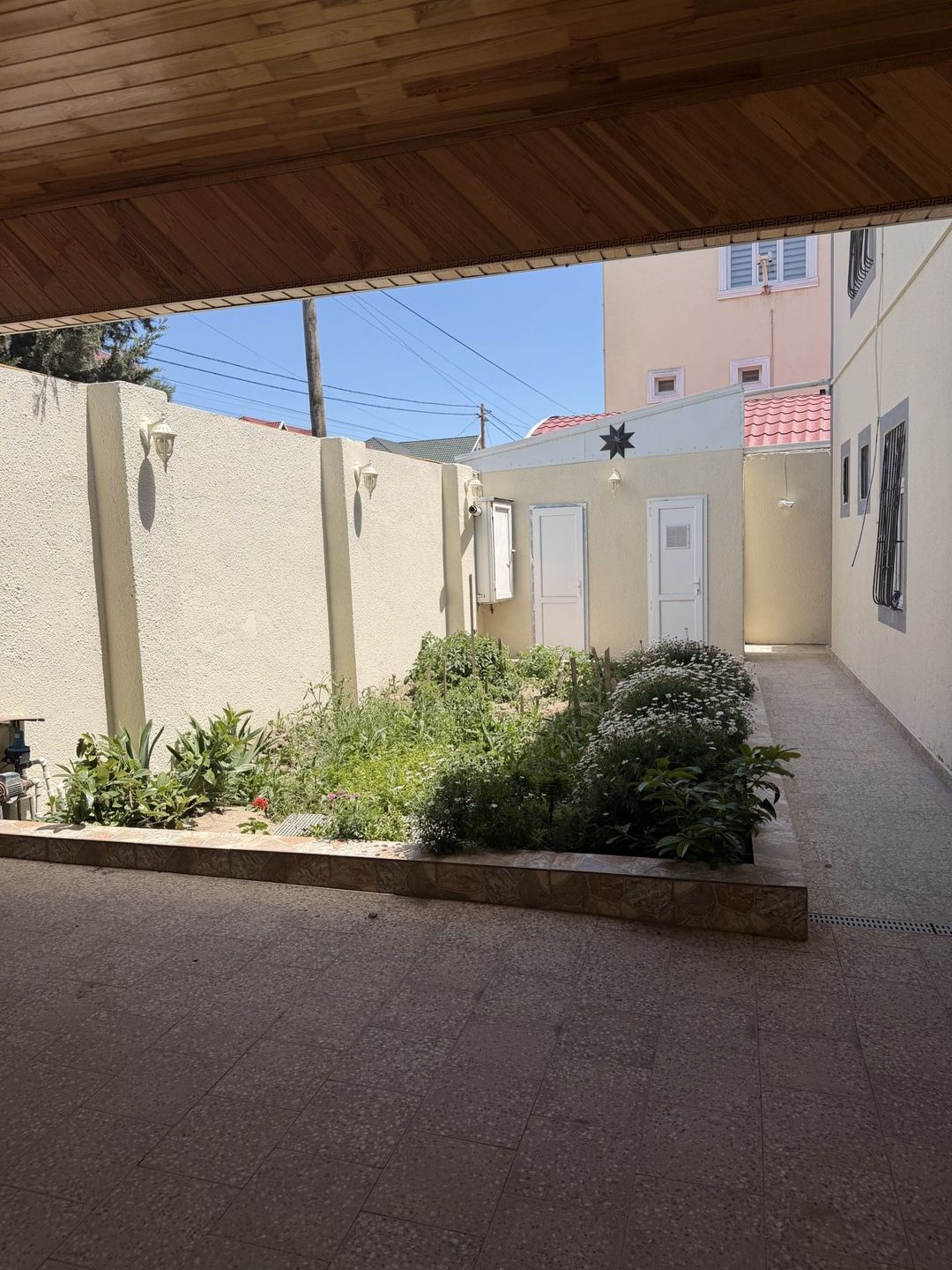 Satılır 5 otaqlı həyət evi/bağ evi 200 m² — Ev, villa, Bakı (10)