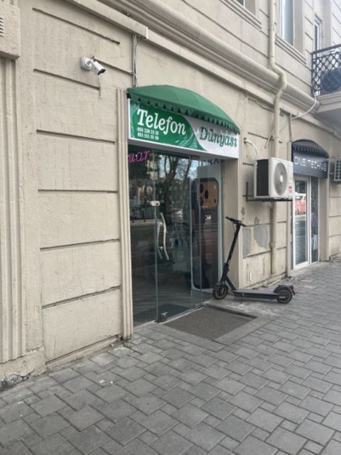 Satılır obyekt 45 m² — Bakı