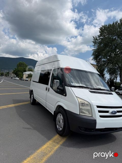 Ford Transit, 2.4 L, 2006 il, 300 000 km