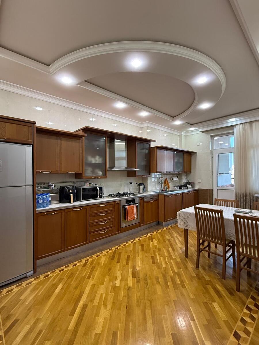 Satılır 4 otaqlı yeni tikili 186 m² — Mənzil, Bakı (5)