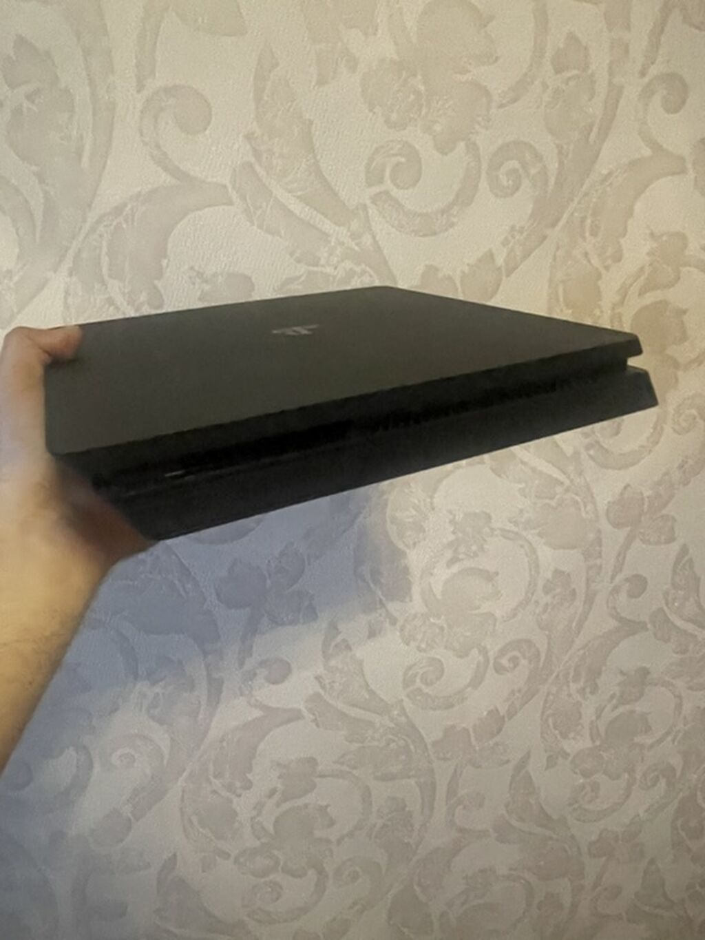 2 ay ev seraitinde islenib icinde oyunlu pultunun biri qutusunnan bele — Oyun konsolları, Digah (6)