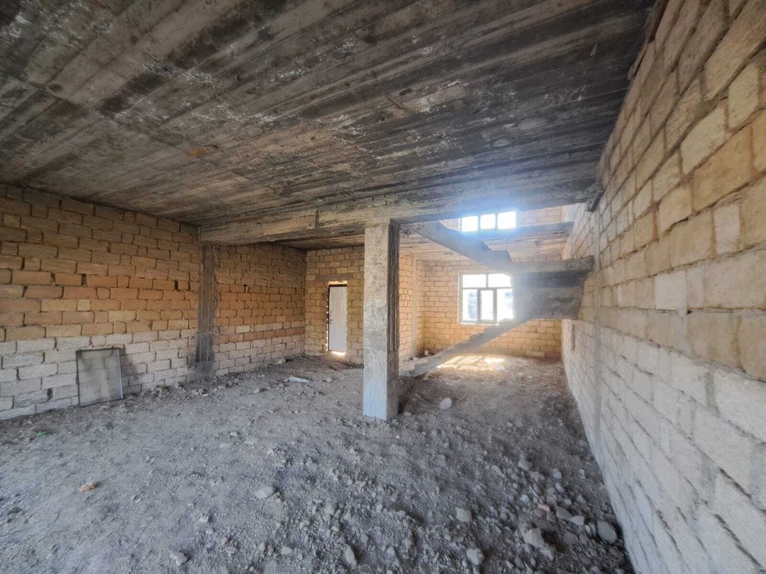 Satılır 5 otaqlı həyət evi/bağ evi 190 m² — Ev, villa, Bakı (7)