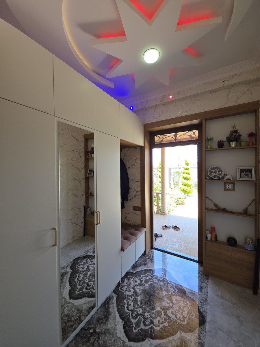 Satılır 4 otaqlı həyət evi/bağ evi 200 m² — Ev, villa, Bakı (12)