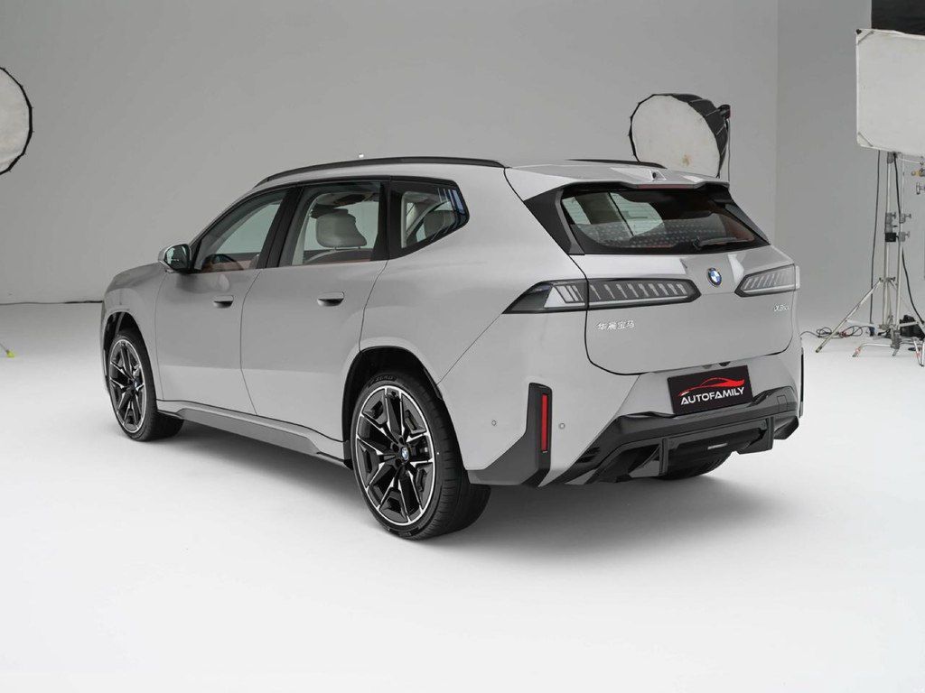 BMW iX3, 108.7 kWh, 2026 il, yeni — Avtomobillər (5)