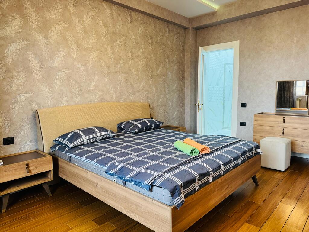 İcarəyə verilir 3 otaqlı yeni tikili 130 m² — Mənzil, Bakı (12)