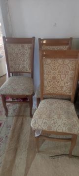 6eded oturacaq cəmi 155₼ satılır çokməsi falan yoxdur Mehdiabad — Стулья