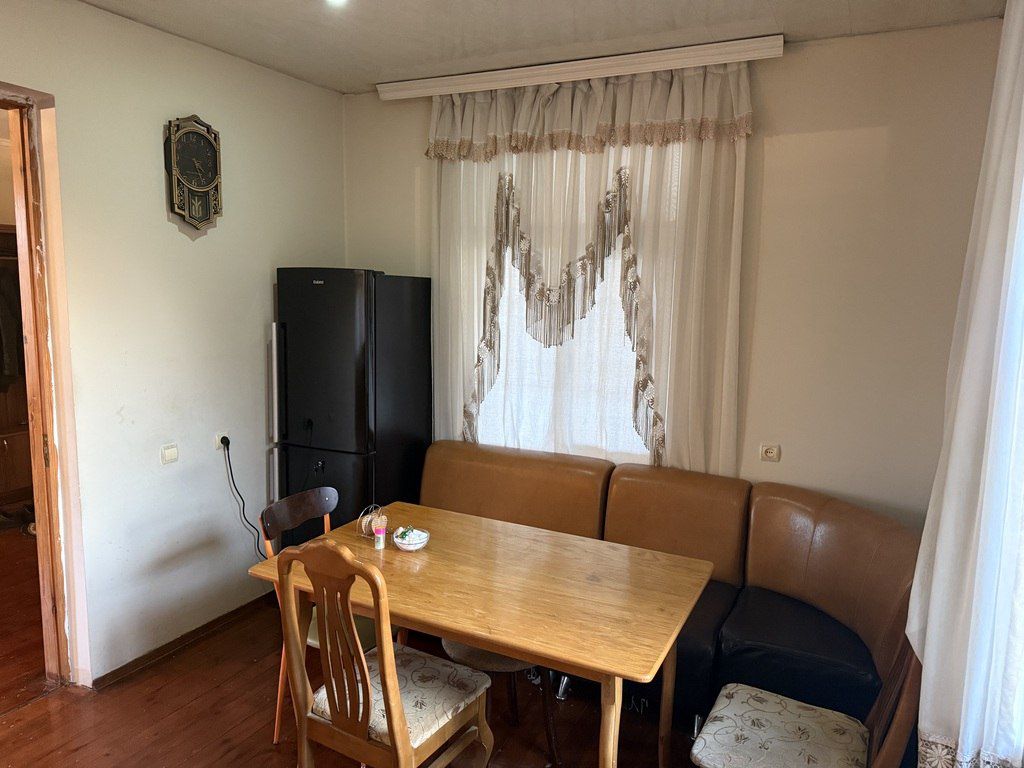 Satılır 4 otaqlı həyət evi/bağ evi 240 m² — Ev, villa, Bakı (7)