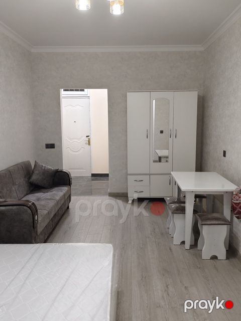 İcarəyə verilir 1 otaqlı köhnə tikili 35 m²