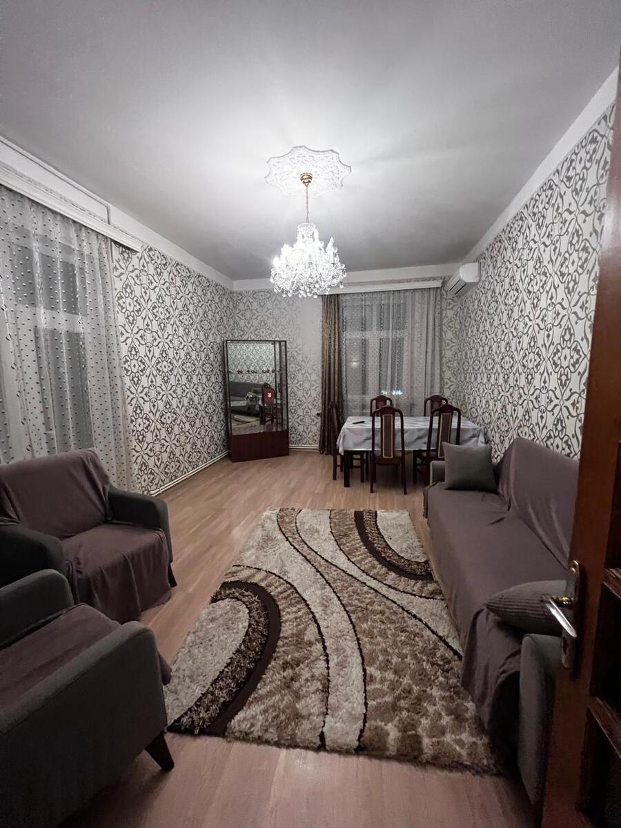 İcarəyə verilir 2 otaqlı köhnə tikili 85 m² — Mənzil, Bakı (9)