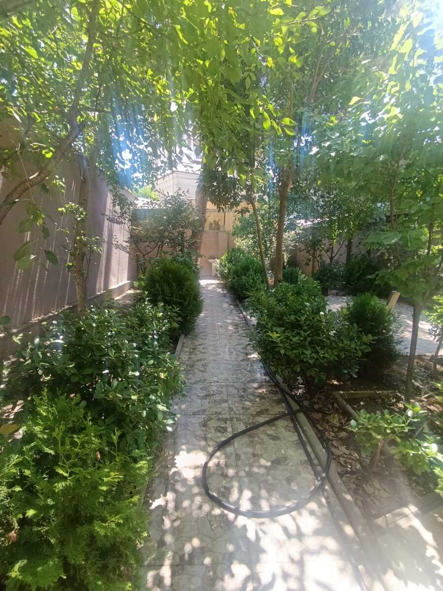 Satılır 5 otaqlı həyət evi/bağ evi 200 m² — Ev, villa, Bakı (3)