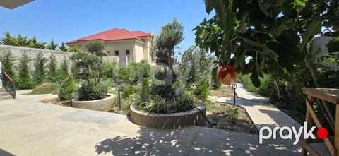 İcarəyə verilir 4 otaqlı həyət evi/bağ evi 330 m²