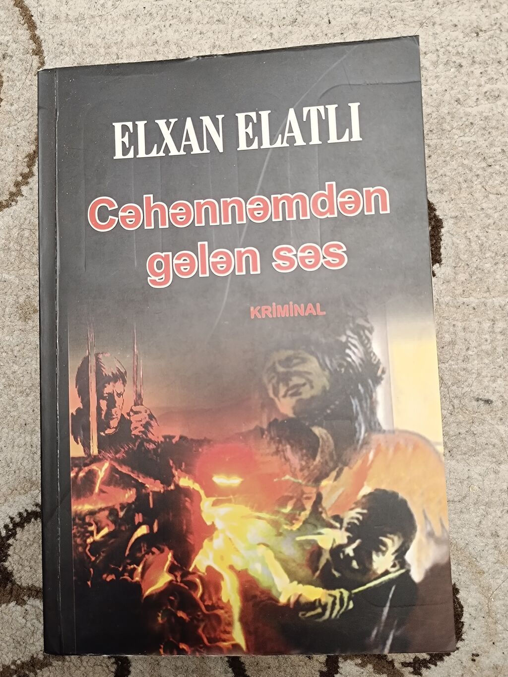 Kitab təzədən seçilmir birdefe oxumusam qalıb evde cirqi zədəsi yoxdu — Kitablar, Bakı (2)