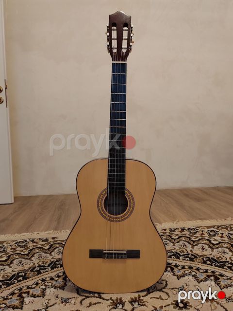 Klassik gitara, İşlənmiş, Ünvandan götürmə, Pulsuz çatdırılma, Ödənişli çatdırılma — Digah
