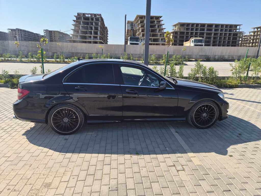 Mercedes C 300 4MATIC, 3.5 L, 2012 il, 300 000 km — Avtomobillər, Bakı (3)