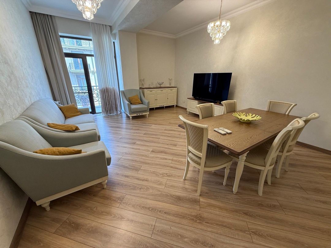 İcarəyə verilir 4 otaqlı yeni tikili 165 m² — Mənzil, Bakı (3)