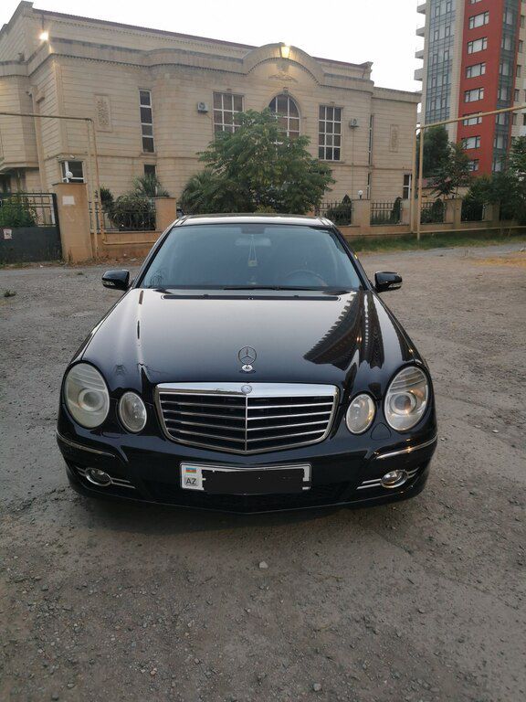Mercedes E 320, 3.2 L, 2004 il, 260 000 km — Avtomobillər, Bakı (4)