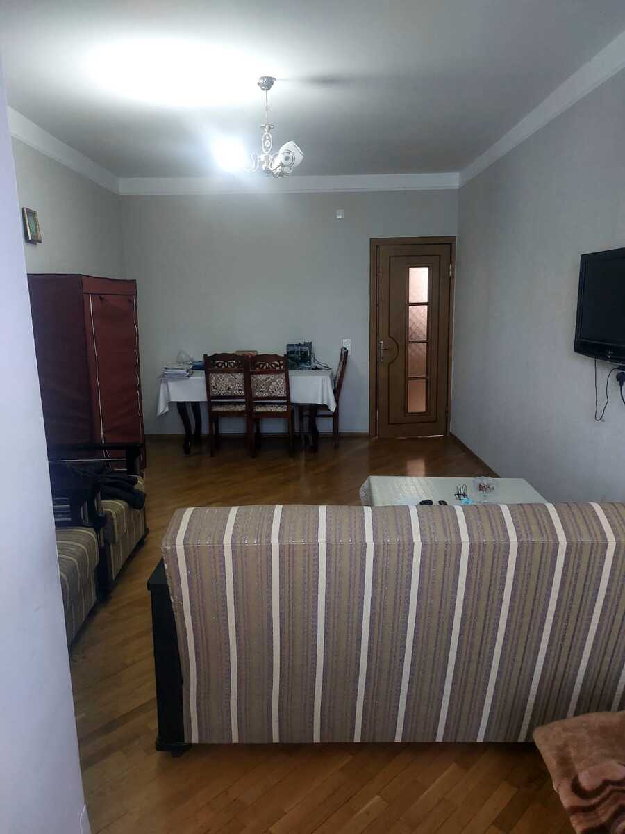 Satılır 2 otaqlı köhnə tikili 70 m² — Mənzil, Bakı (8)
