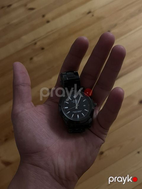 Qara rəngli kişi qol saatı Rolex A-class 65 azn alınıb. - Korpus və