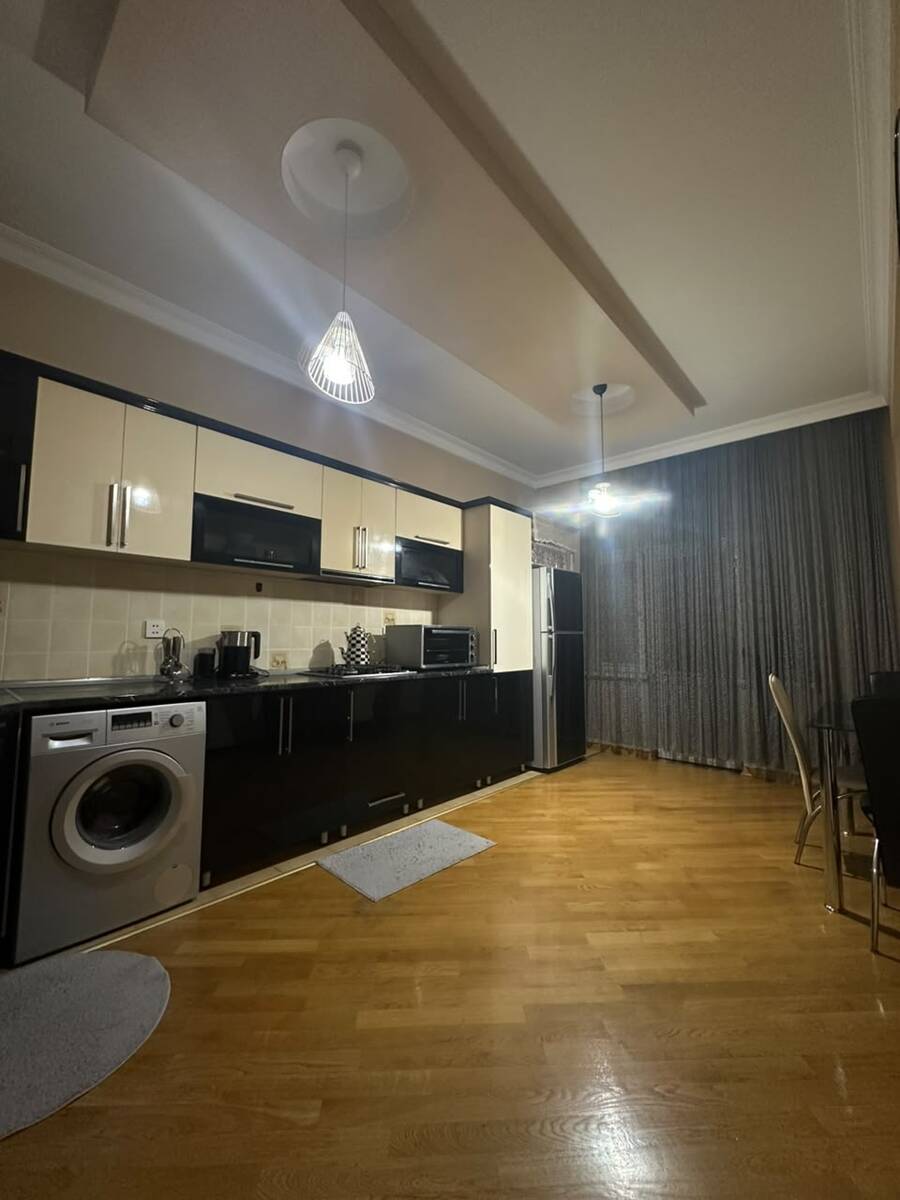 Satılır 4 otaqlı yeni tikili 130 m² — Mənzil, Bakı (8)