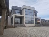 Satılır 7 otaqlı həyət evi/bağ evi 250 m² — Qurban bəy