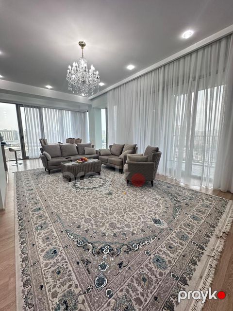 İcarəyə verilir 4 otaqlı yeni tikili 160 m²