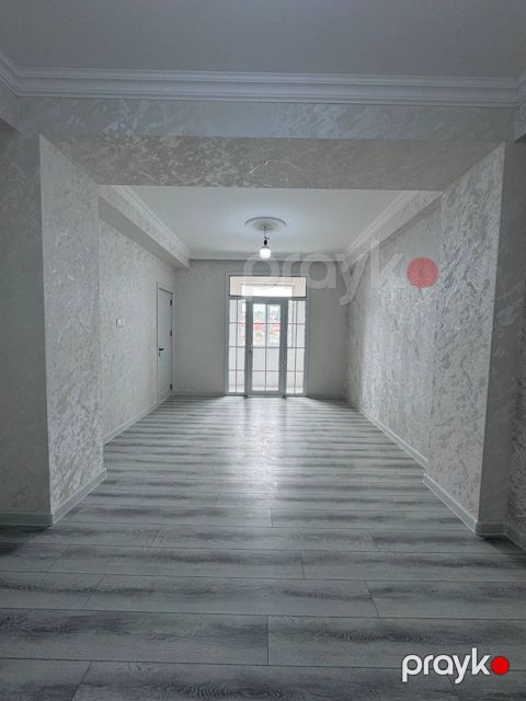 Satılır 3 otaqlı yeni tikili 73 m²