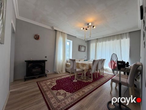 İcarəyə verilir 3 otaqlı həyət evi/bağ evi 90 m²