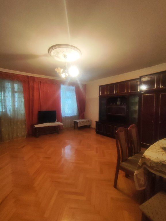 İcarəyə verilir 3 otaqlı köhnə tikili 100 m² — Mənzil, Bakı (10)