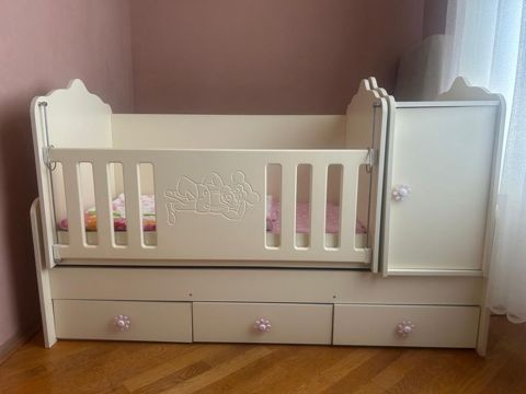 İşlənmiş, Təknəfərlik çarpayı, Bazalı, Matras ilə, Siyirməli — Bakı