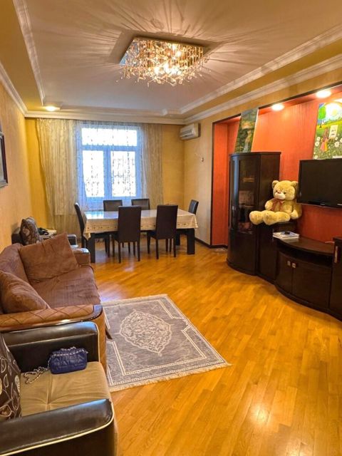 Satılır 3 otaqlı yeni tikili 110 m² — Bakı
