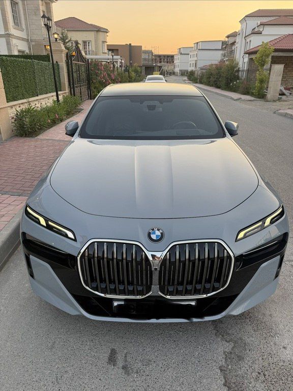 BMW 740, 3.0 L, 2023 il, 78 000 km — Avtomobillər, Bakı (8)