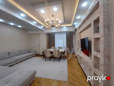 Satılır 4 otaqlı yeni tikili 174 m²