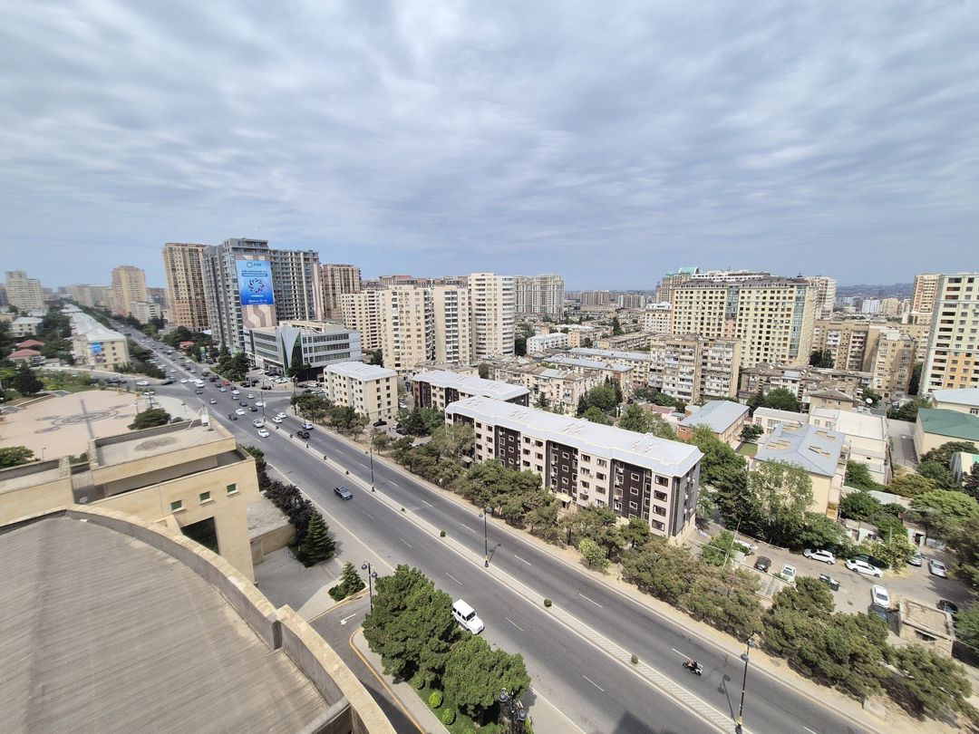 Satılır 5 otaqlı yeni tikili 202 m² — Mənzil, Bakı (4)