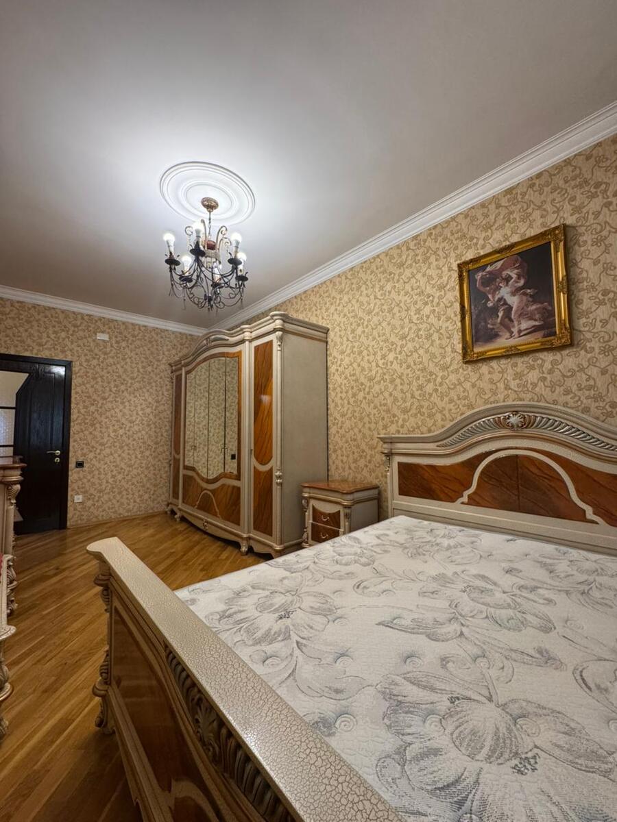 Satılır 3 otaqlı yeni tikili 135 m² — Mənzil, Bakı (11)