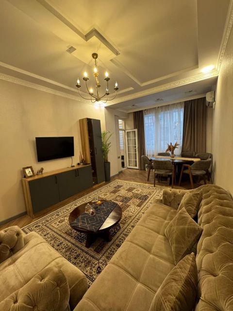 3-otaqlı yeni tikili kirayə verilir, Gənclik m., 110 m² — Bakı
