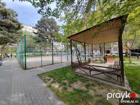 Xətai rayonunda 2 otaqlı Köhnə tikili Satılır, 60 m²