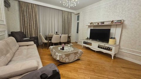 2-otaqlı yeni tikili, 8-ci mkr., 82 m² — Bakı