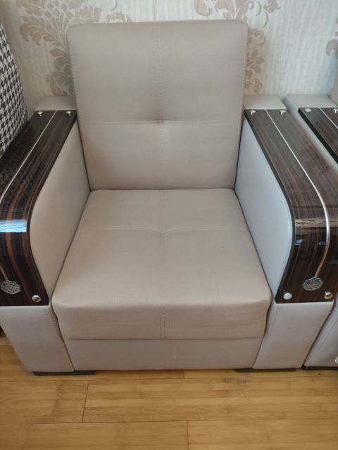 İşlənmiş, Divan-kravat, 2 kreslo, Bazalı, Açılan — Bakı