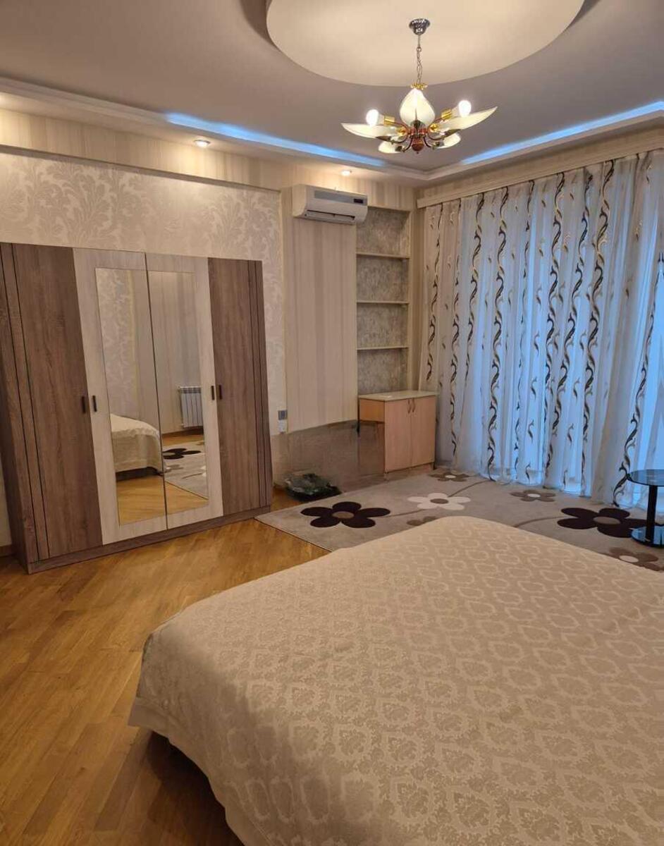 Satılır 2 otaqlı yeni tikili 75 m² — Mənzil, Bakı (8)